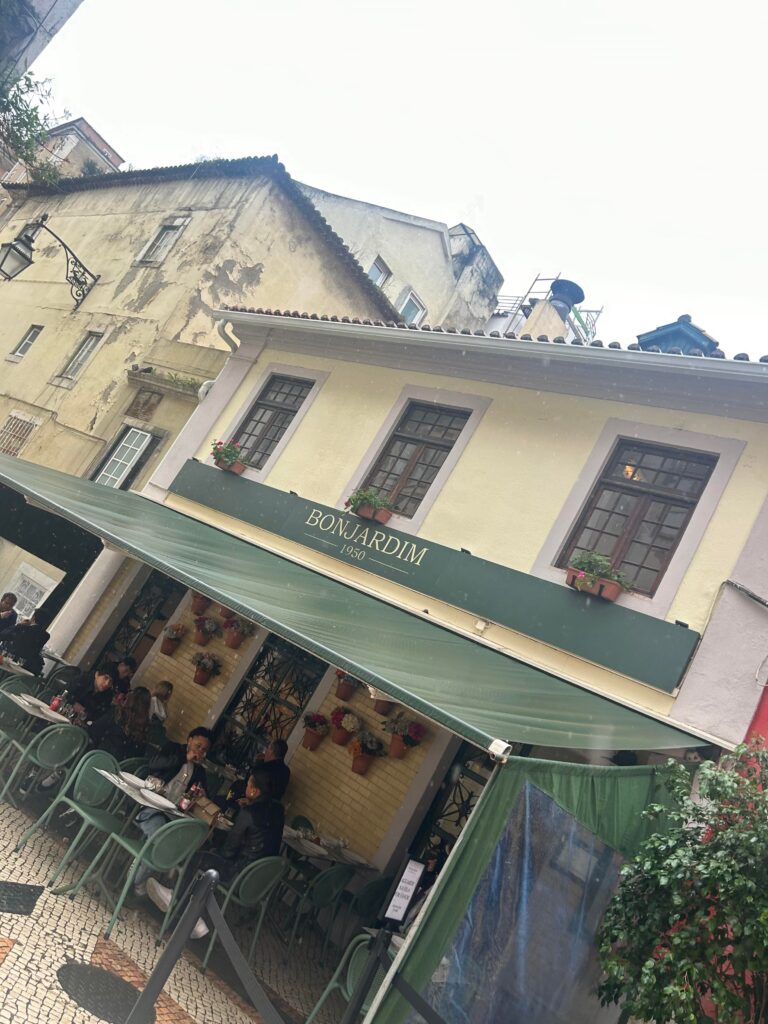 Bonjardim Resturant Lisbon (1)